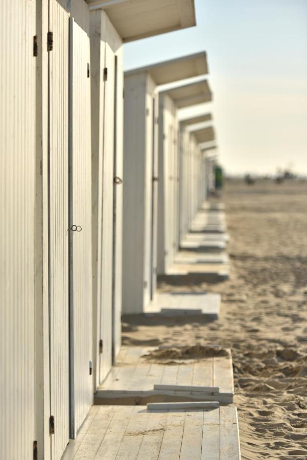 Ostend Sea View Apartment ภายนอก รูปภาพ